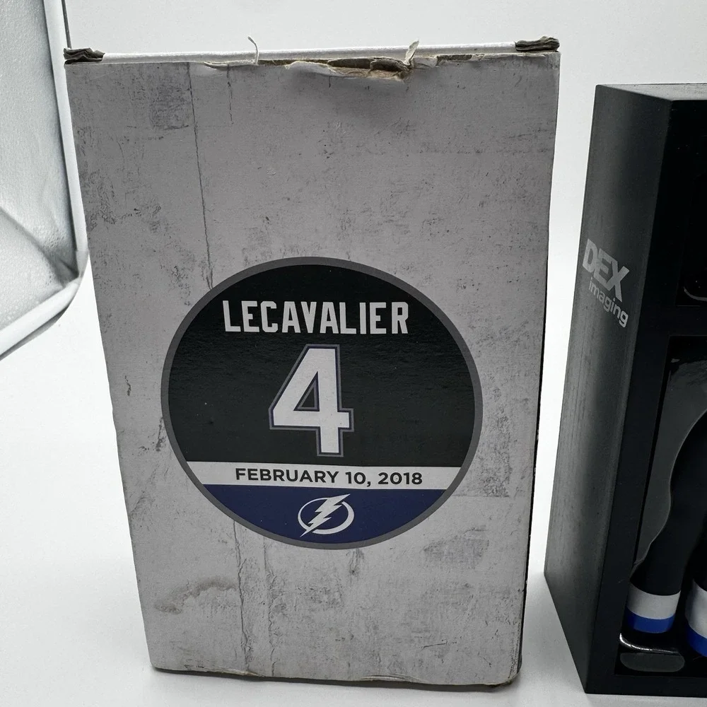 Tampa‎ Bay Lightning Lecavalier #4 Retirement Night Collectible Mini Locker NHL
